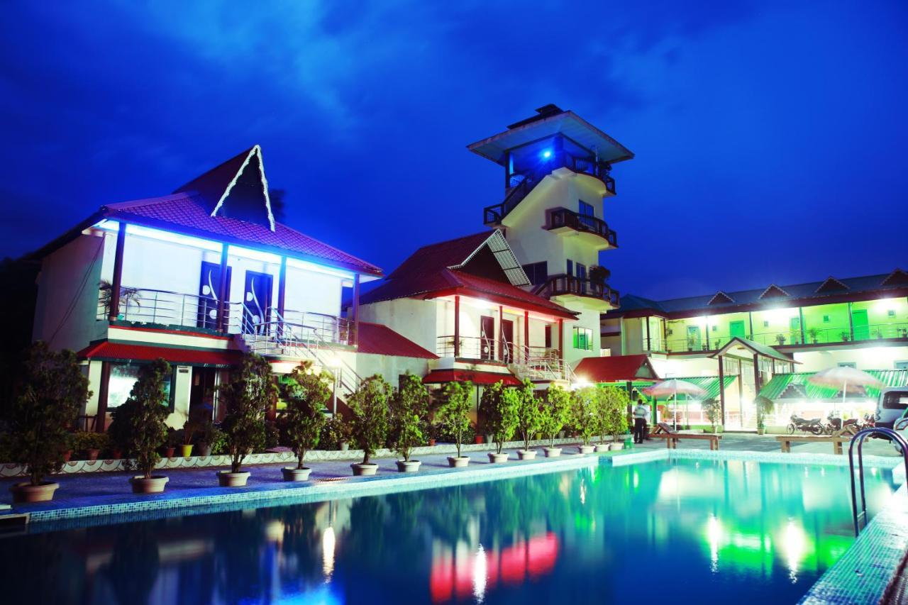 Maa Greenary View - A Holiday Resort Alipur Duar Ngoại thất bức ảnh
