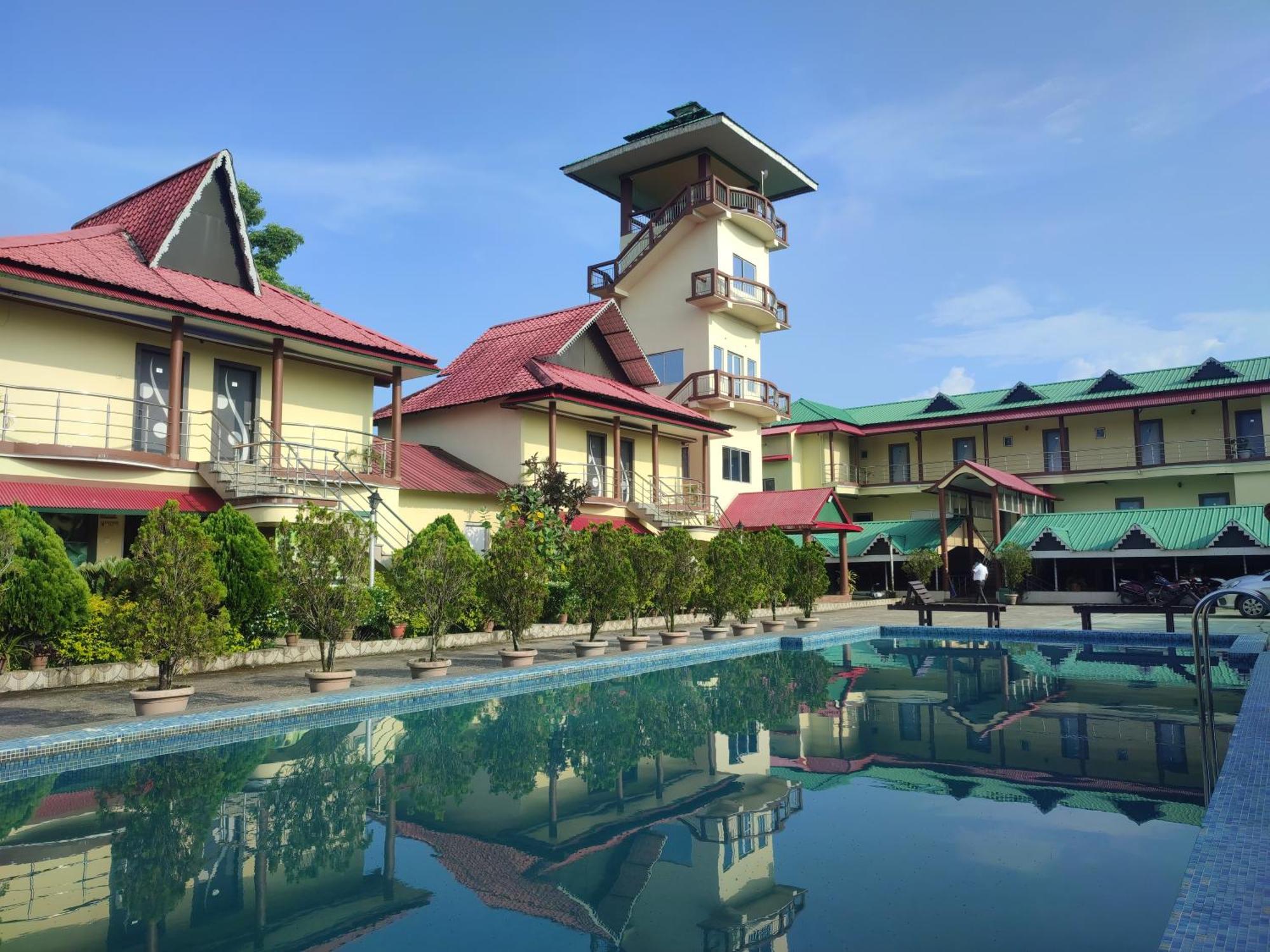 Maa Greenary View - A Holiday Resort Alipur Duar Ngoại thất bức ảnh