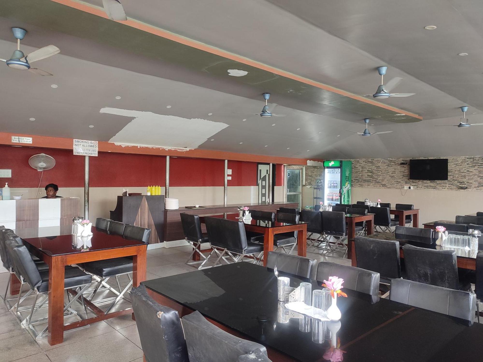 Maa Greenary View - A Holiday Resort Alipur Duar Ngoại thất bức ảnh