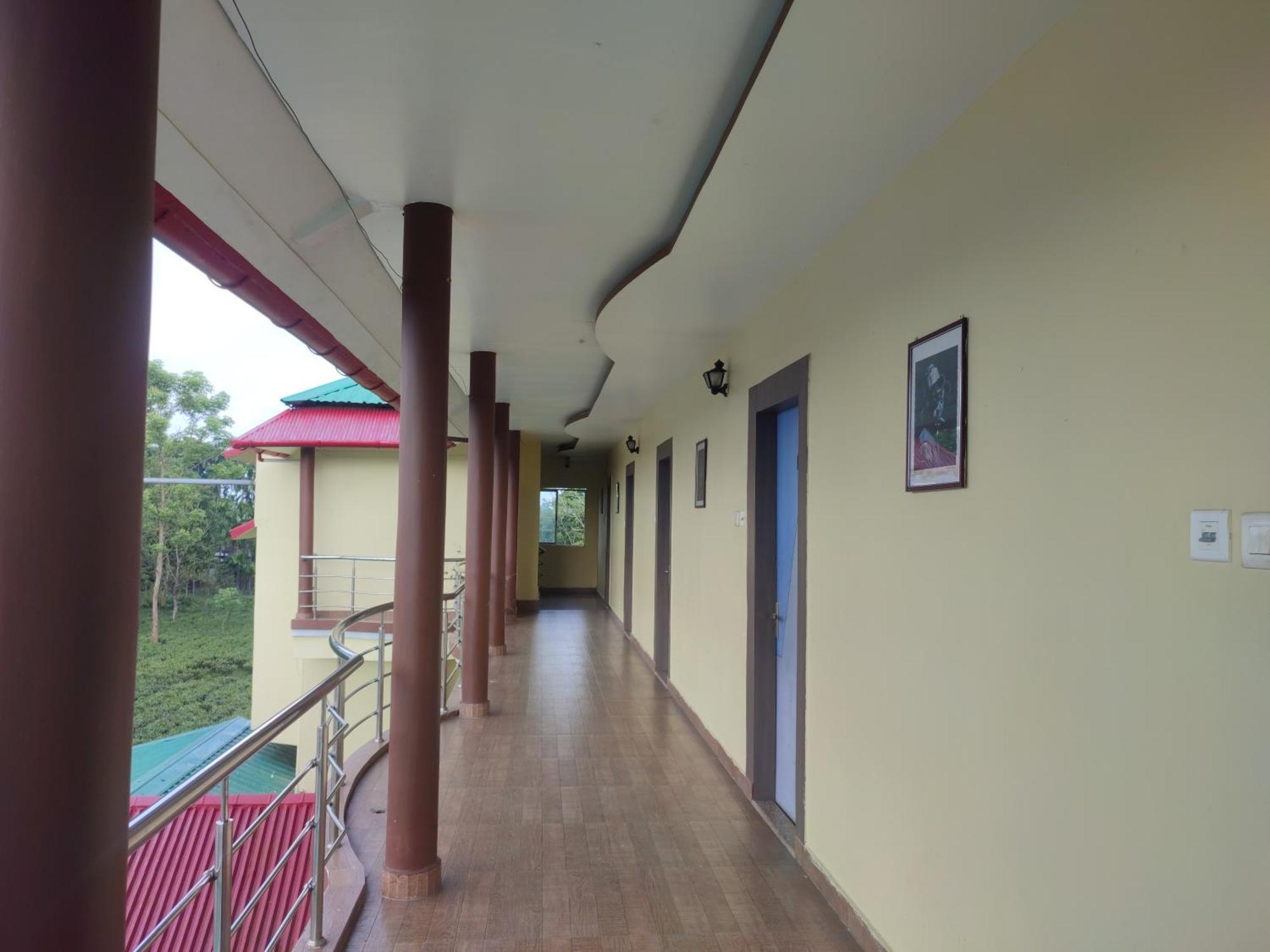 Maa Greenary View - A Holiday Resort Alipur Duar Ngoại thất bức ảnh