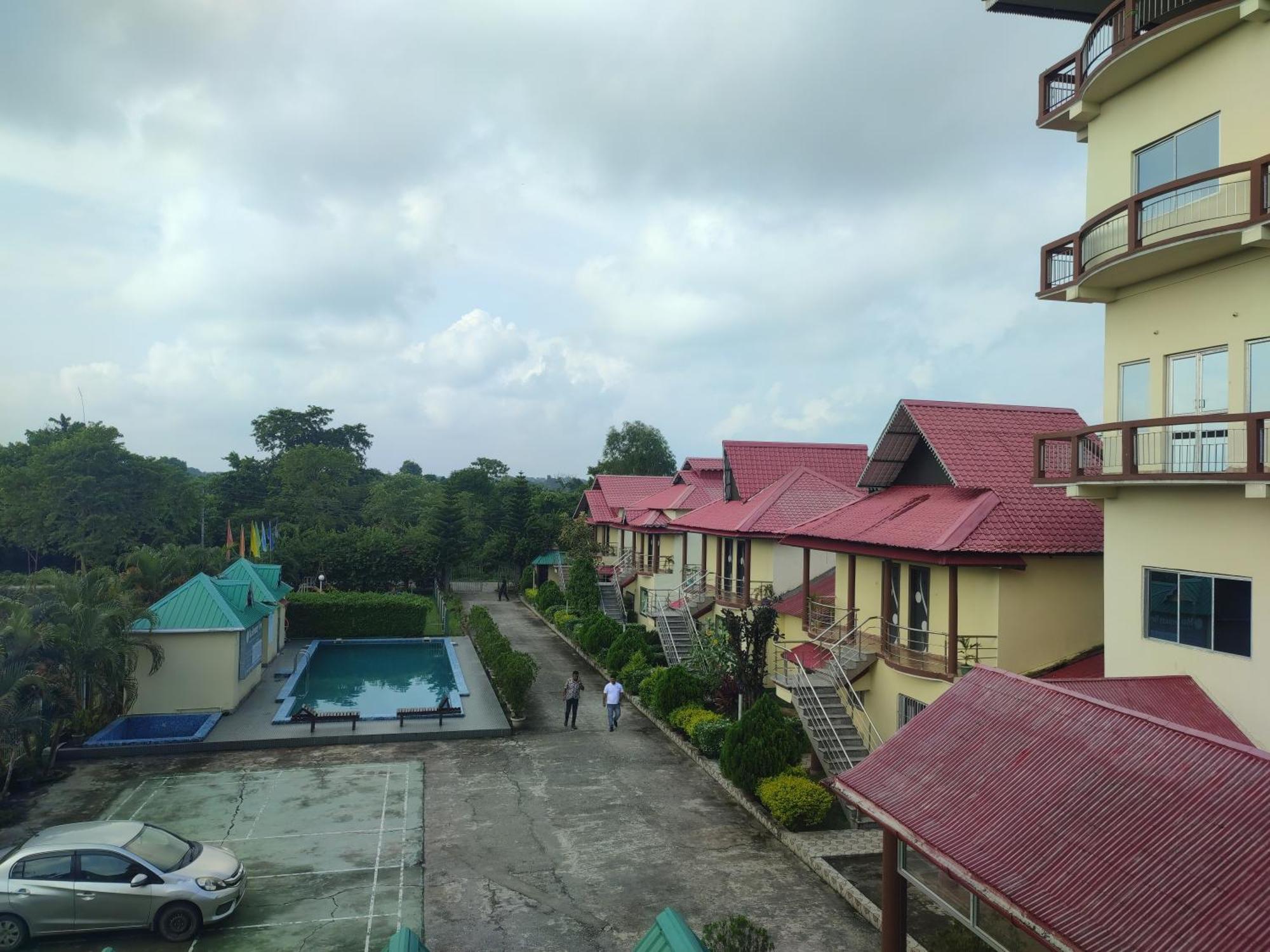 Maa Greenary View - A Holiday Resort Alipur Duar Ngoại thất bức ảnh