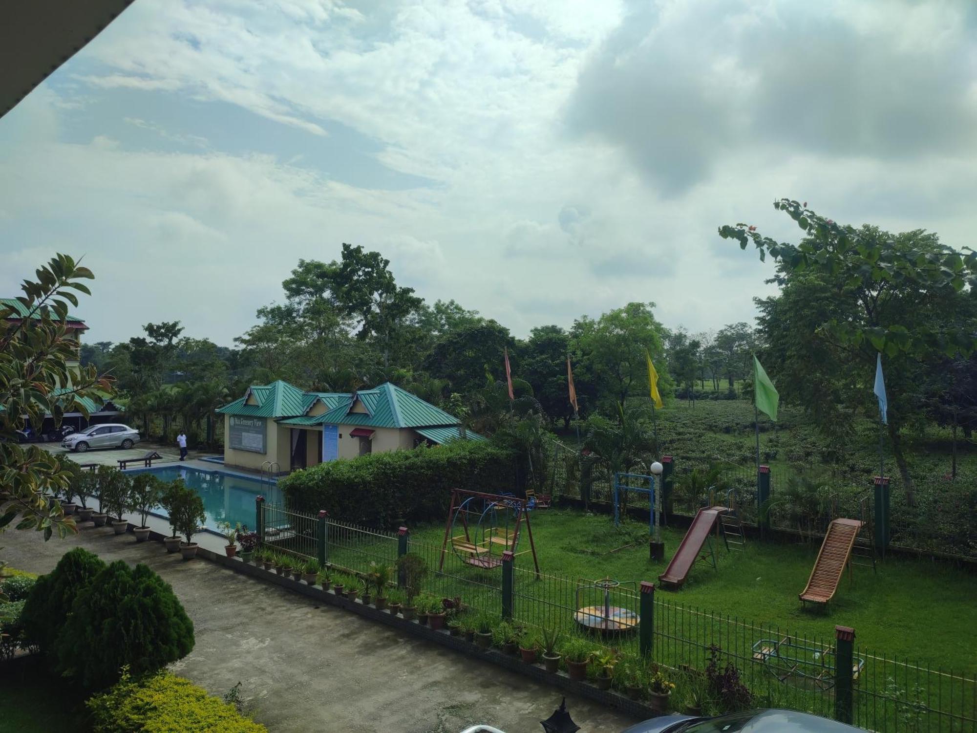Maa Greenary View - A Holiday Resort Alipur Duar Ngoại thất bức ảnh
