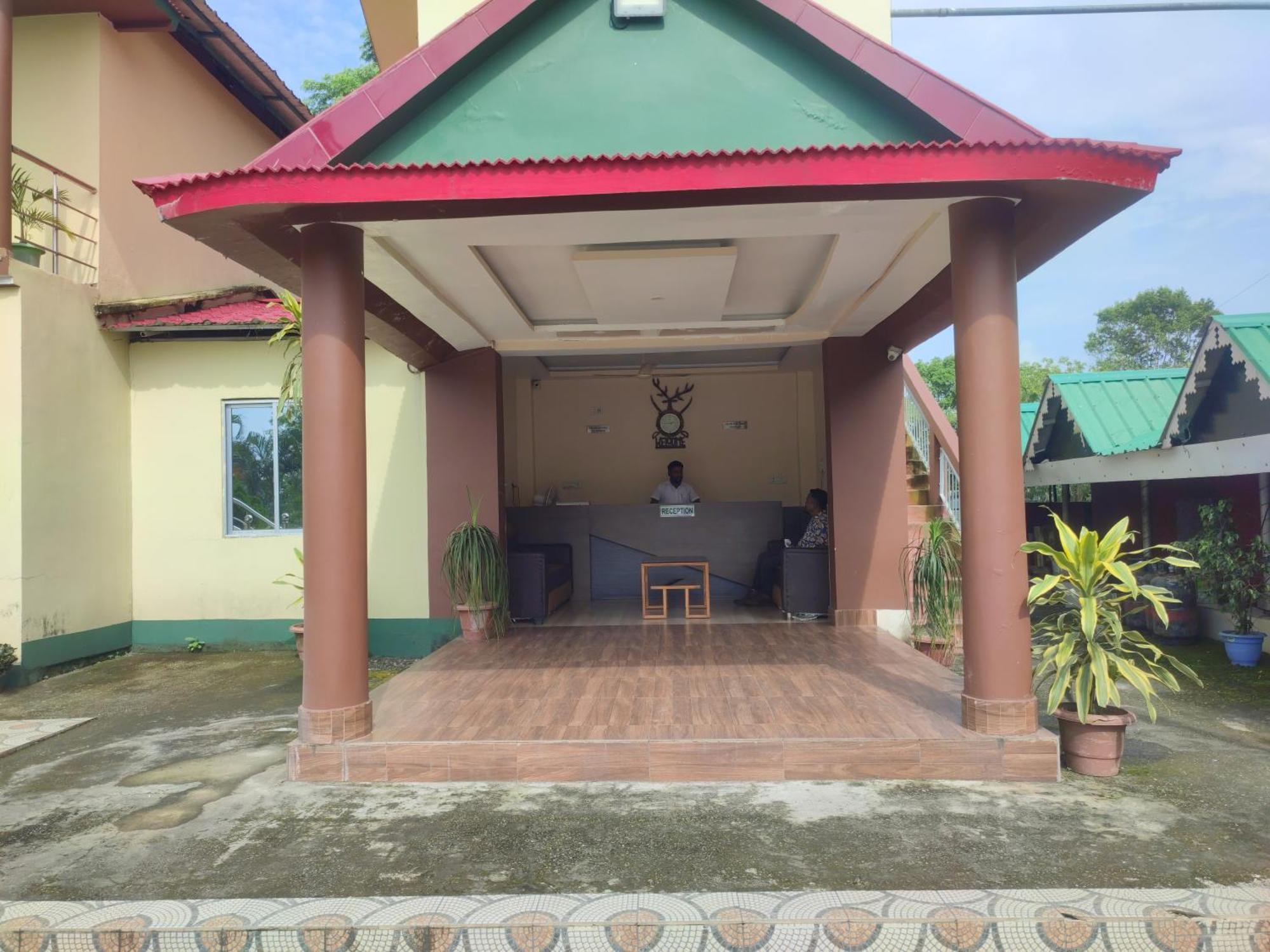 Maa Greenary View - A Holiday Resort Alipur Duar Ngoại thất bức ảnh